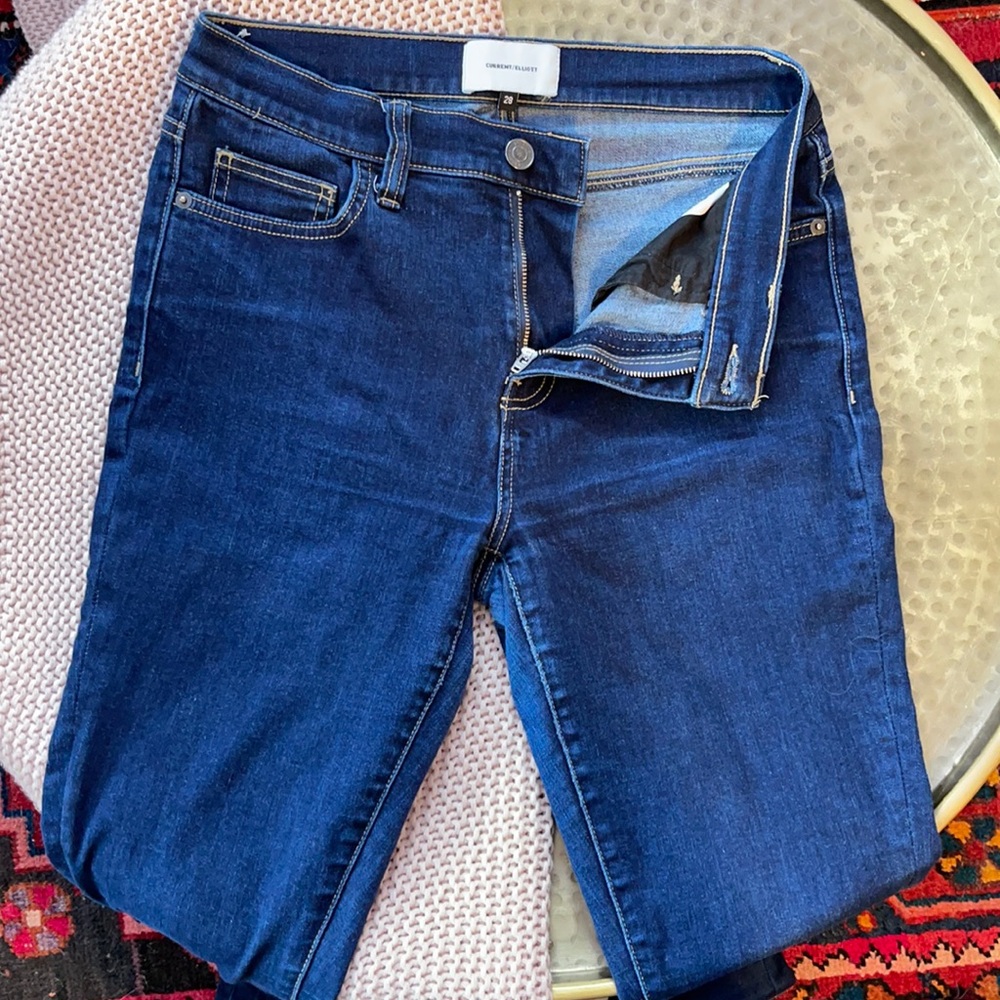 Current Elliott Stiletto Dark Blue Wash